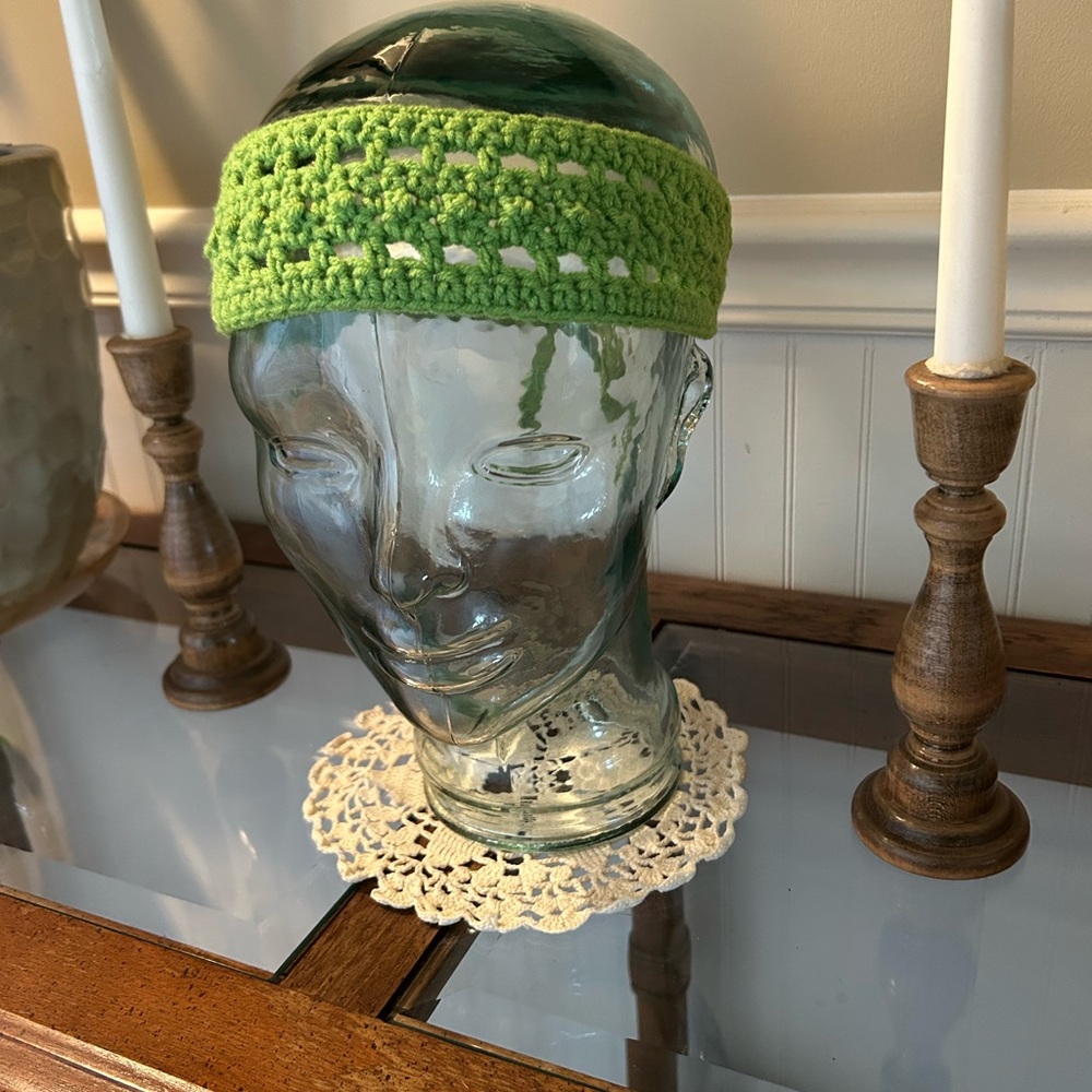 Vibrant Green Crochet Headband. 2 1/4 inches wide. Adjustable length